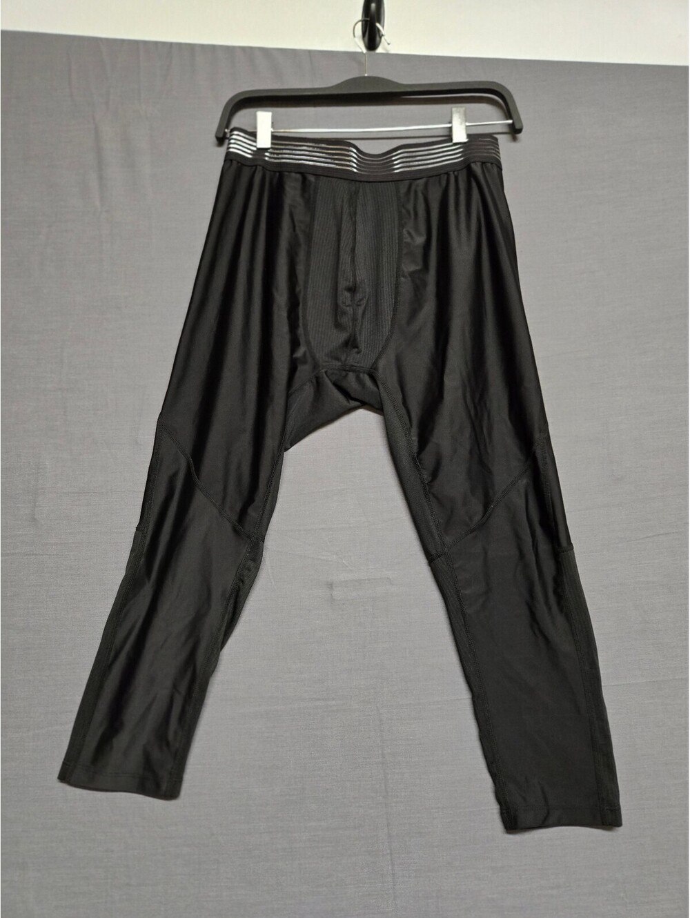 Black Athletic Compression Pants with Ribbed Panels Men L